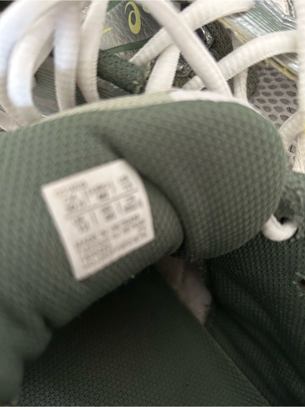 USED Gel-Kayano 14
Size 13
In great condition! - Picture 12 of 16